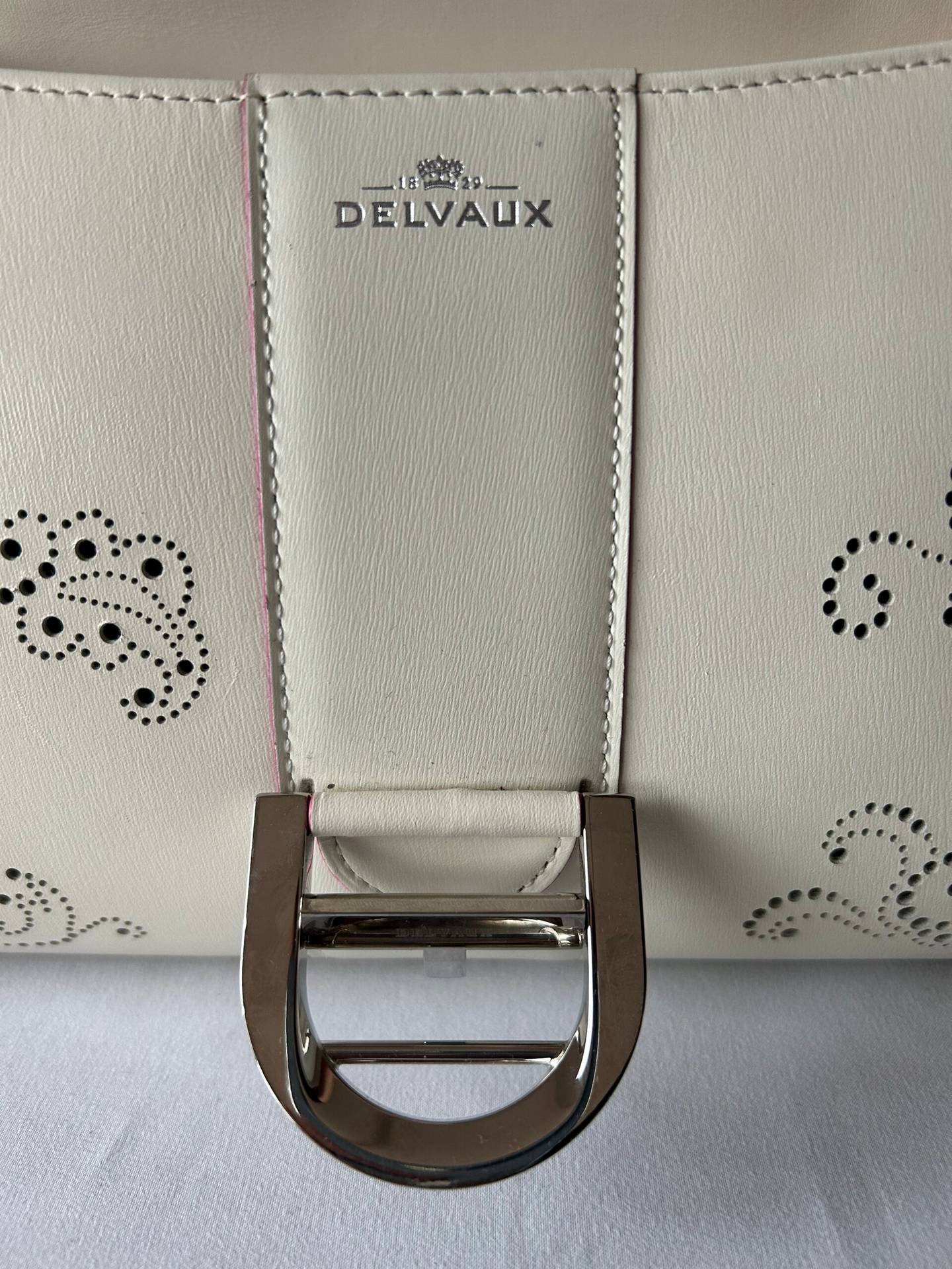 Delvaux 'brillant East West Mini' Ball Buckle Satchel In 白