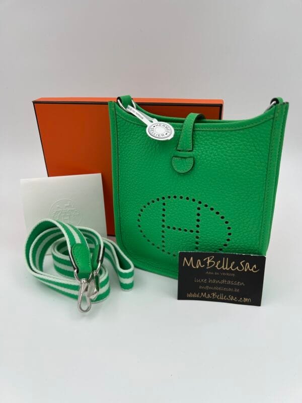 Hermès Evelyne 16 Comics vert