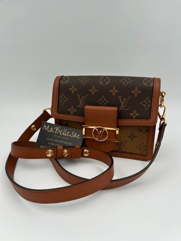 Louis Vuitton Dauphine mini