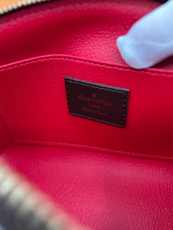 Louis Vuitton make-up tasje. - Afbeelding 8
