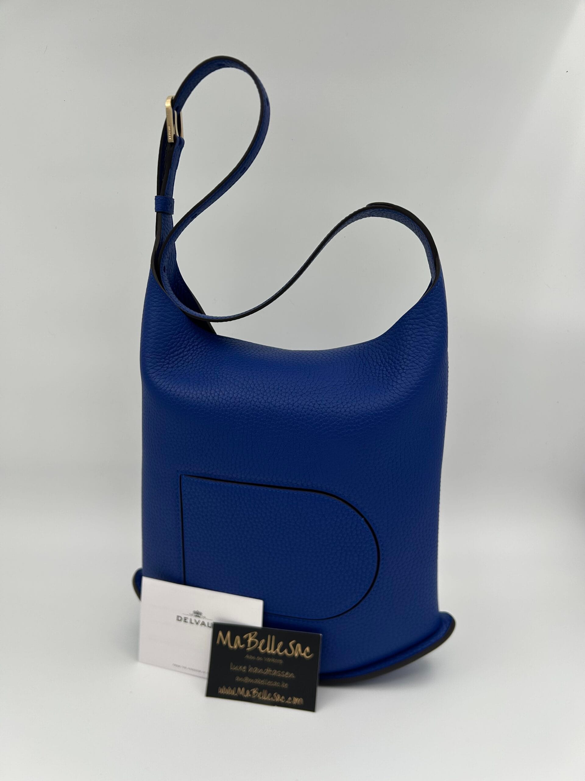 Delvaux Pin Hobo MM Outremer